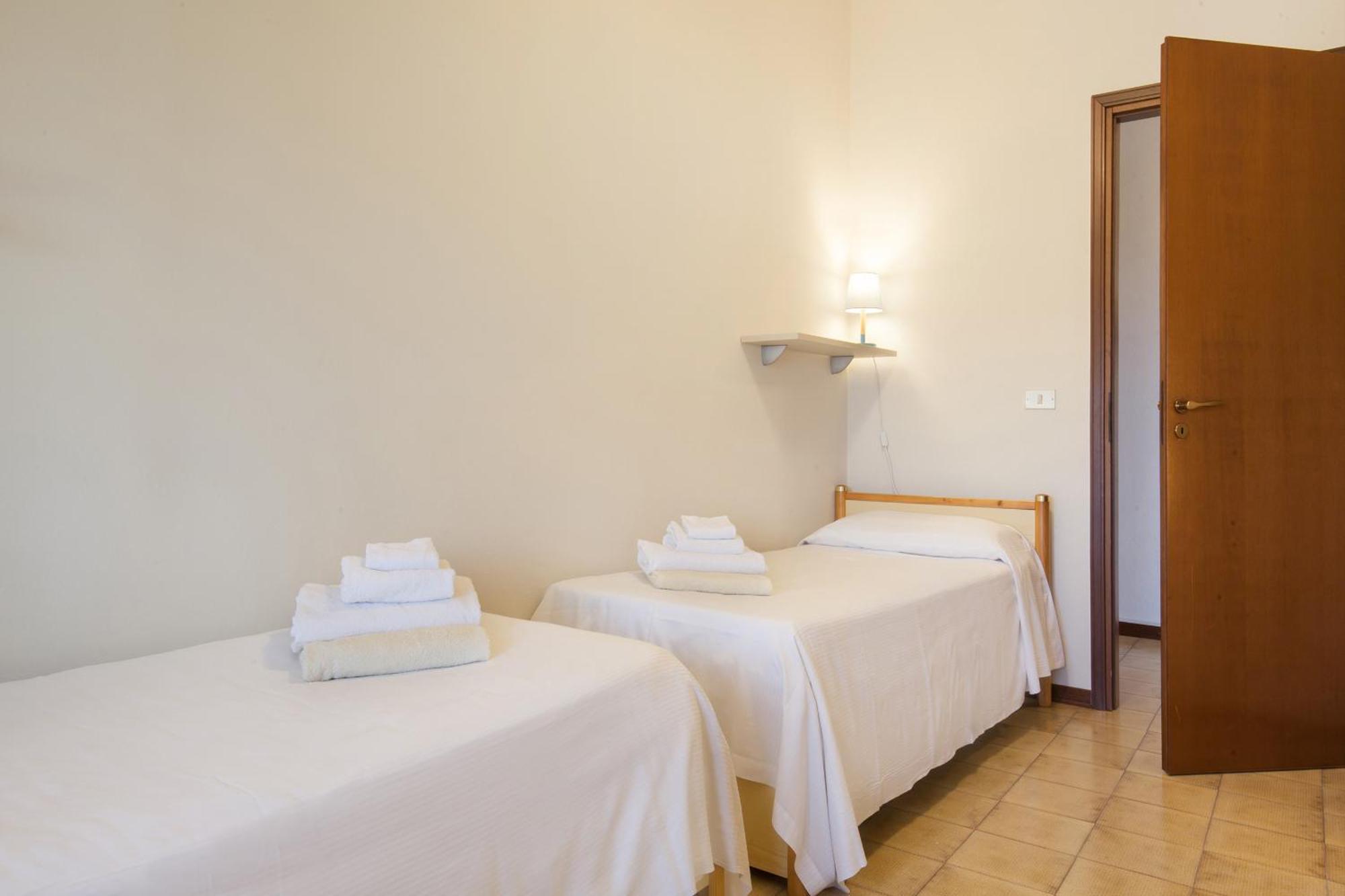 Apartment Rosa Noisette Lazise Esterno foto
