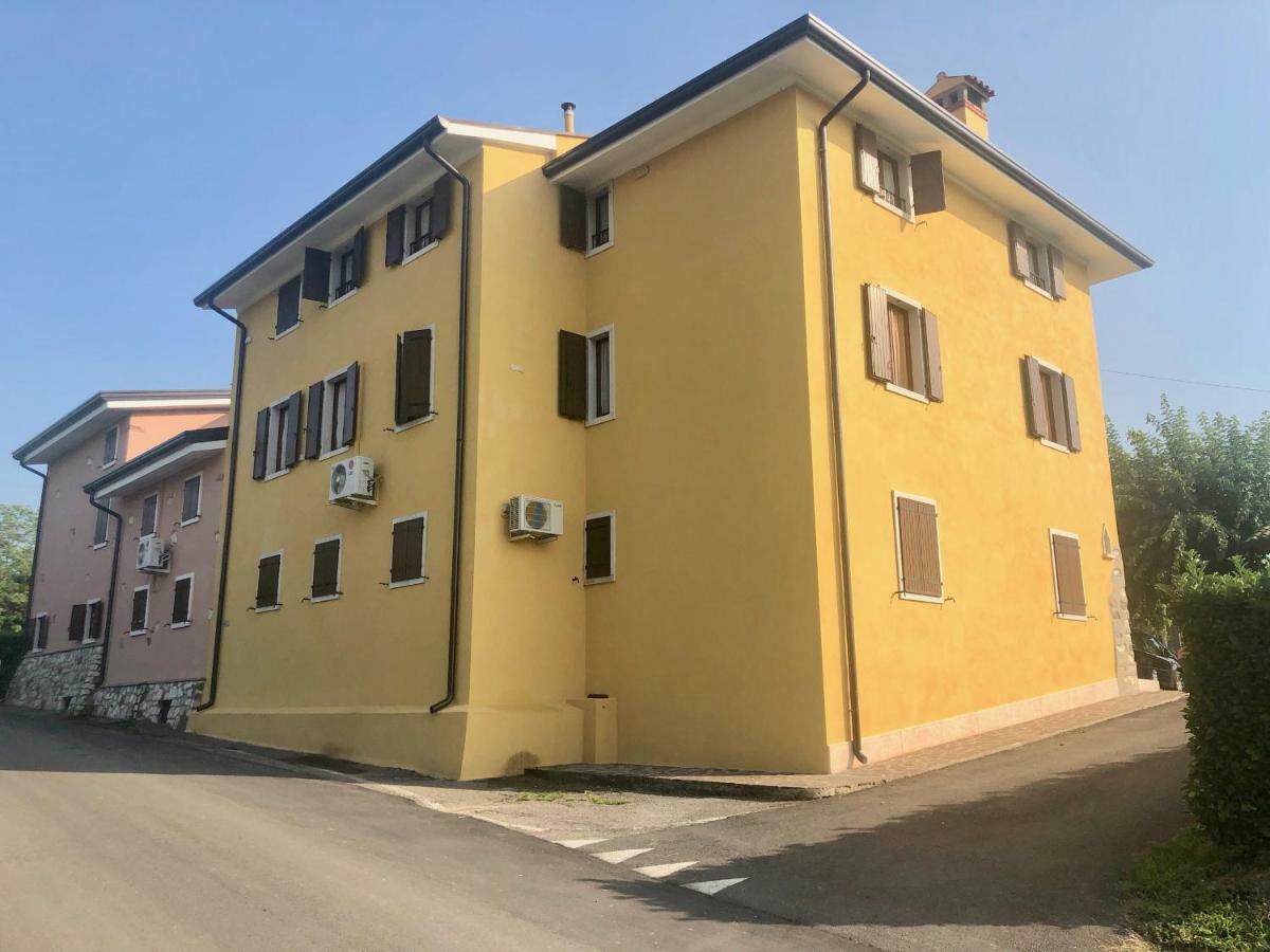 Apartment Rosa Noisette Lazise Esterno foto